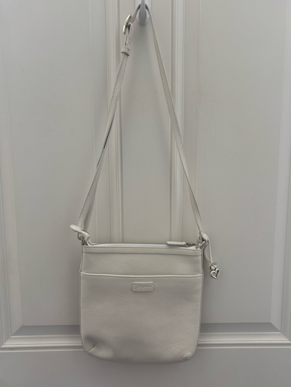 NWOT Brighton Carter Straw Messenger Bag - Picture 8 of 11